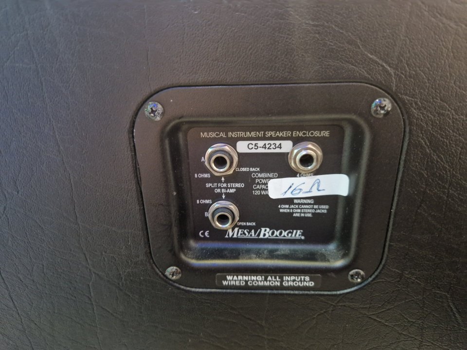 Mesa Boogie 2x12 de segunda mano · Foto 4 de 4 · Navarra · 700 €