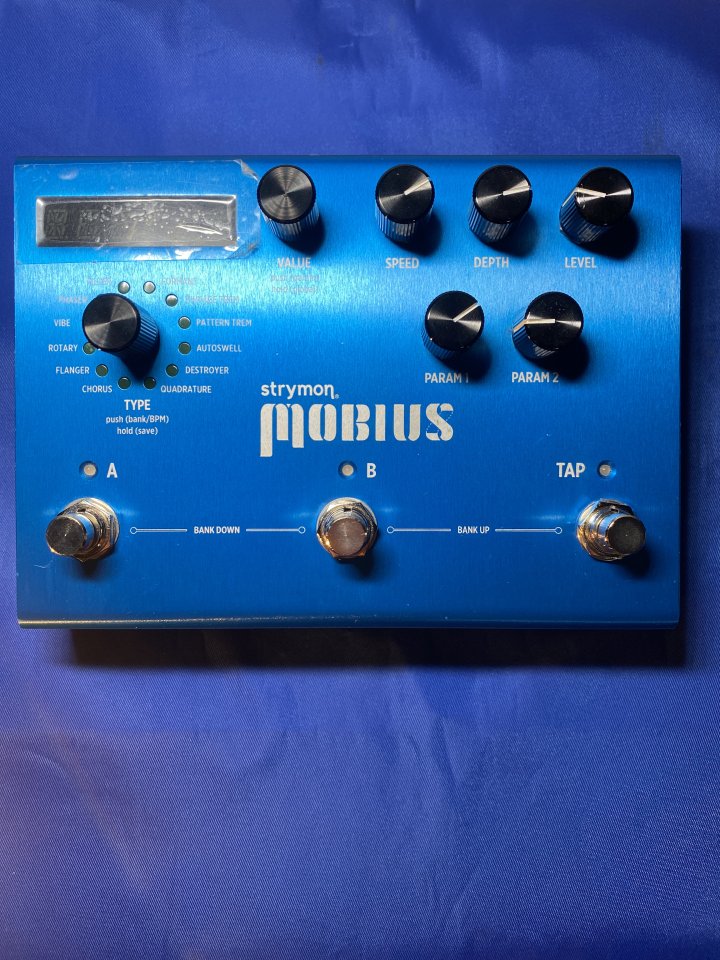 Strymon Mobius