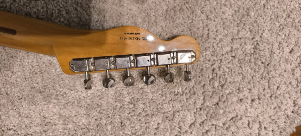 Fender Telecaster Vintera 2019 de segunda mano · Foto 6 de 6 · Ourense · 800 €
