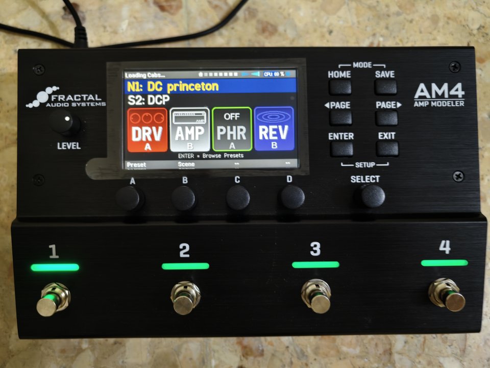 Fractal Audio AM4 + Cab packs & IRs de pago extra de segunda mano · Foto 1 de 7 · Madrid · 700 €