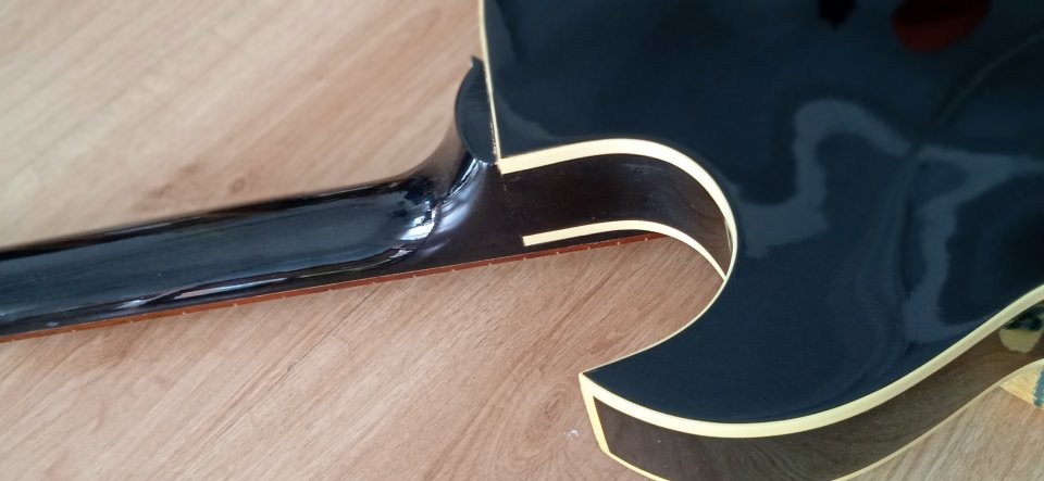 Gibson es135 1996 de segunda mano · Foto 8 de 10 · Málaga · 2100 €