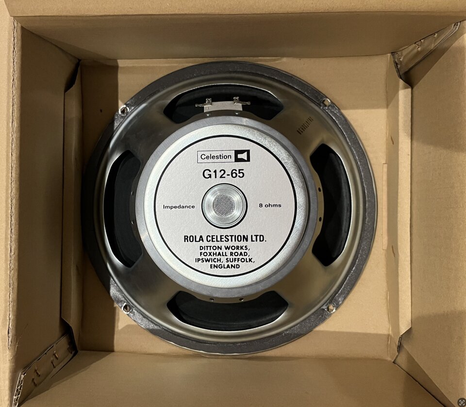 (RESERVADO) Altavoz Celestion G12-65 65w 8ohms 12"