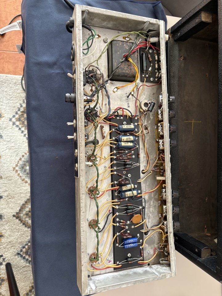 Fender Bassman 1968 Head AA864 Tube Amp de segunda mano · Foto 5 de 10 · A Coruña · 2000 €