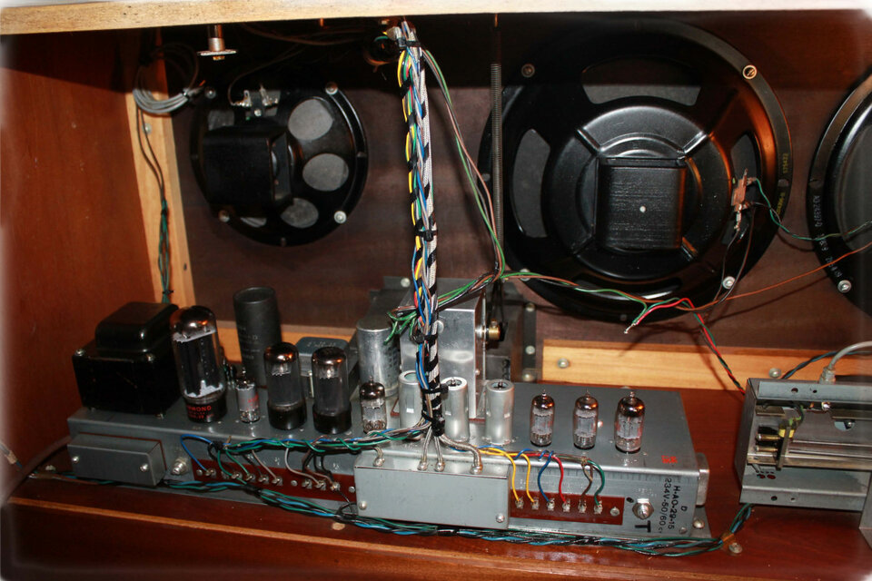 Hammond M100 de 1965