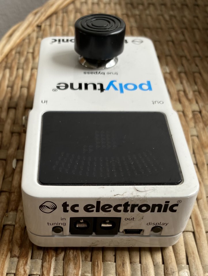 TC Electronic Polytune de segunda mano · Foto 2 de 2 · A Coruña · 60 €