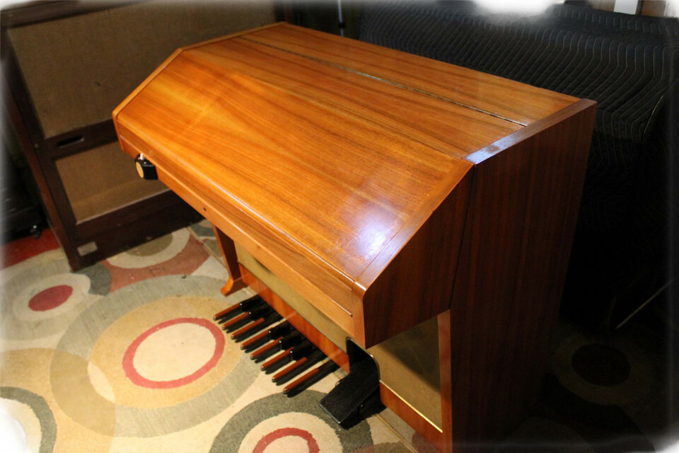 Hammond M100 de 1965