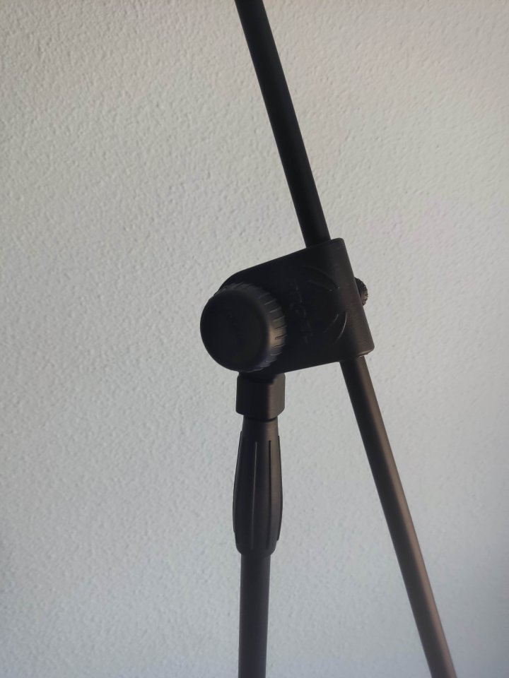 Pie de micro Proel PRO100BK de segunda mano · Foto 5 de 6 · Alicante · 20 €