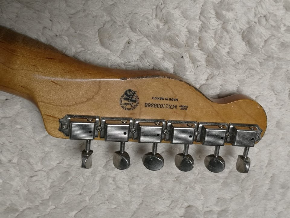 Fender Vintera Road Worn 50s Telecaster MN VBL 2021 75th anniversary de segunda mano · Foto 5 de 10 · Bizkaia · 1250 €