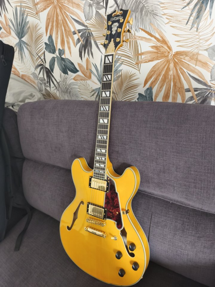 D'Angelico Excel DC - Amber (Semihollow con Seymour Duncan) - Estado Impecable de segunda mano · Foto 5 de 10 · Granada · 1250 €