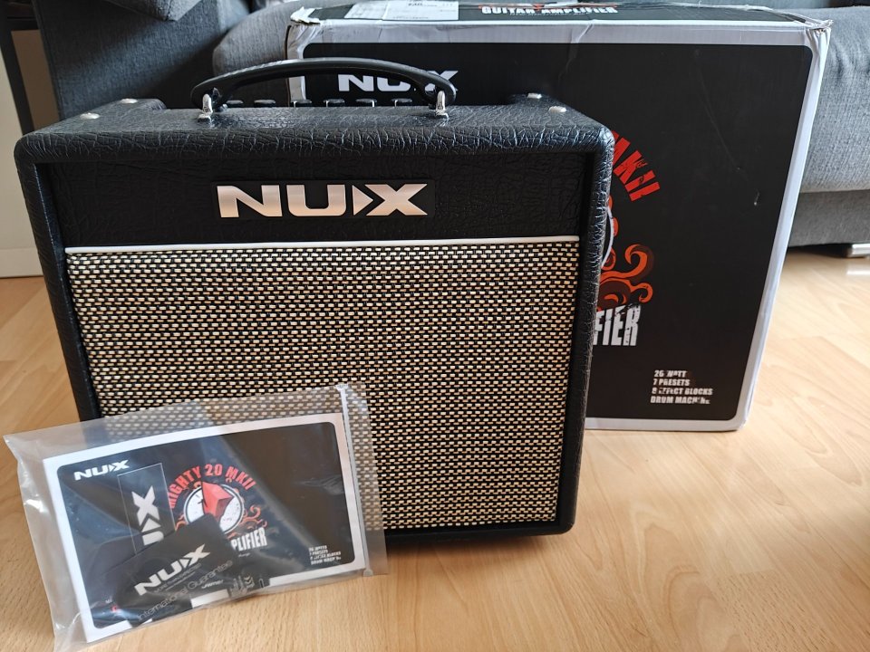 Nux mighty 20 mk II de segunda mano · Foto 1 de 7 · Barcelona · 85 €