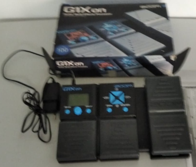 Pedalera multi efectos Zoom G1X ON de segunda mano · Foto 1 de 7 · Valencia · 45 €