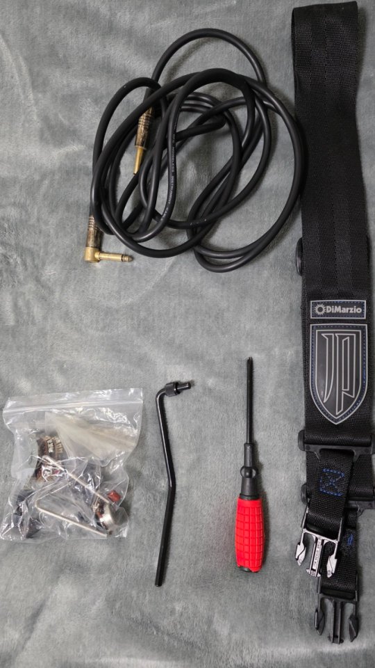 Guitarra Eléctrica Jackson Pro DK2 Okoume (lutier)