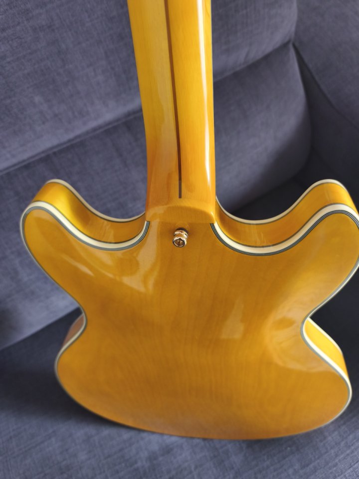 D'Angelico Excel DC - Amber (Semihollow con Seymour Duncan) - Estado Impecable de segunda mano · Foto 9 de 10 · Granada · 1250 €