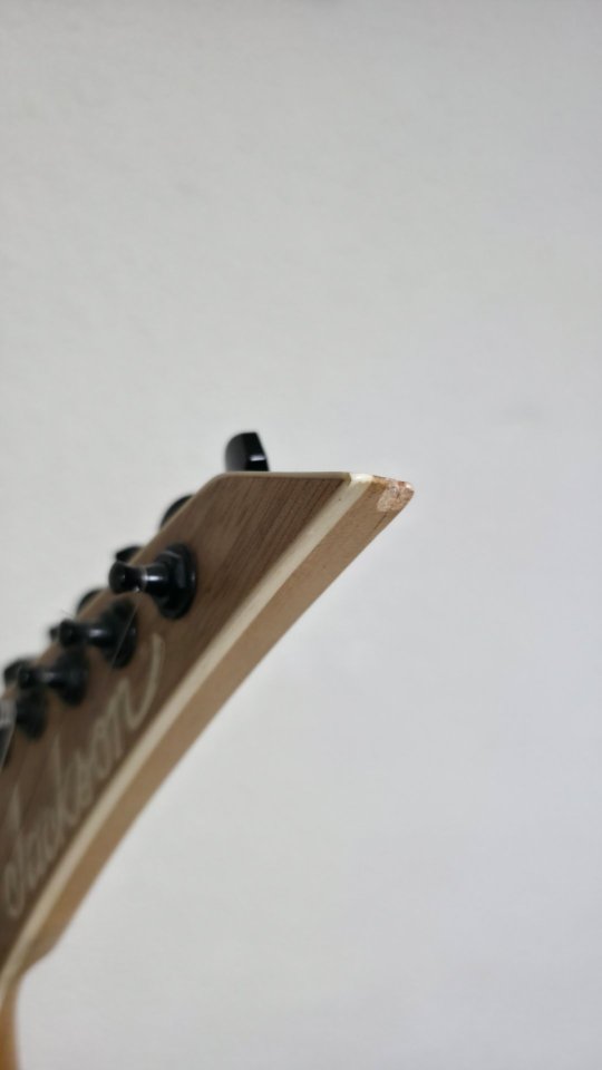 Guitarra Eléctrica Jackson Pro DK2 Okoume (lutier)