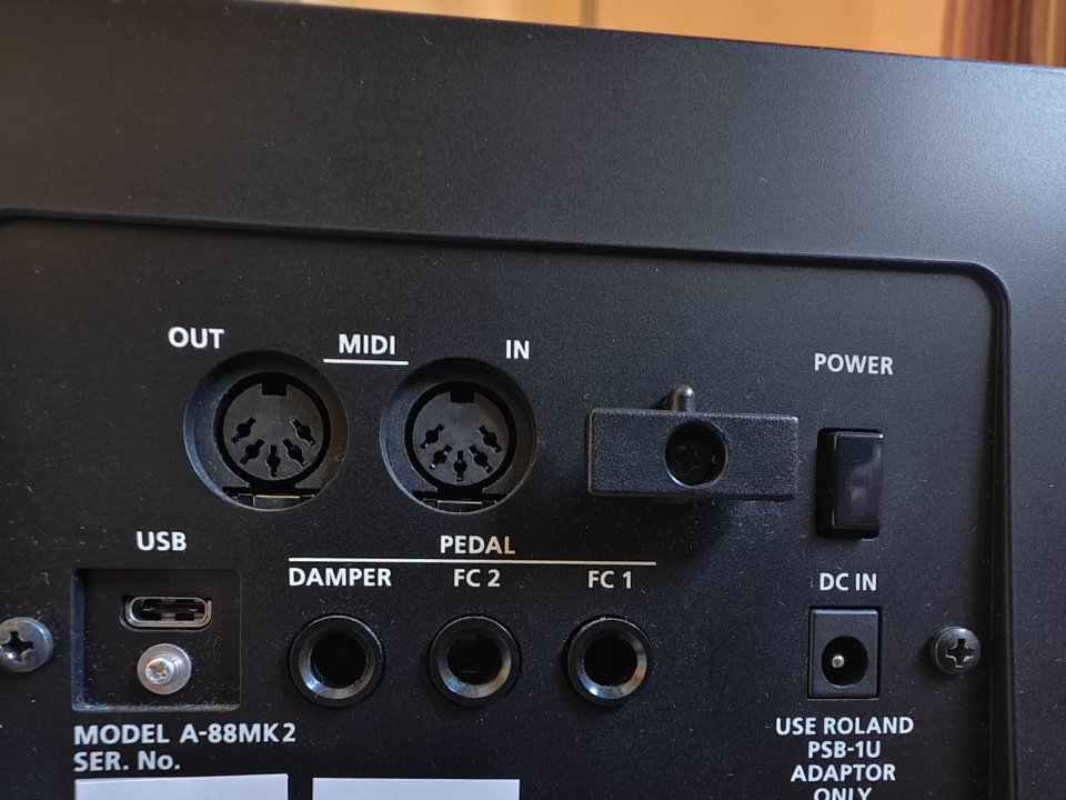 Roland A88 mk2 de segunda mano · Foto 3 de 6 · Alicante · 500 €