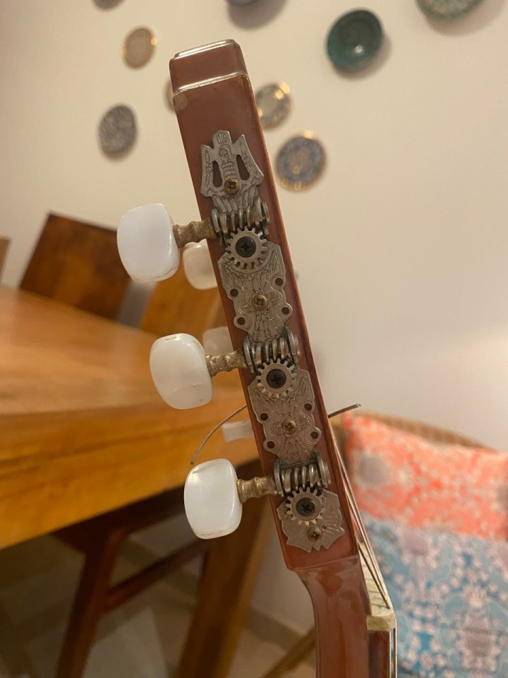 Guitarra Alhambra 3F CW E1 T de segunda mano · Foto 5 de 7 · Alicante · 530 €