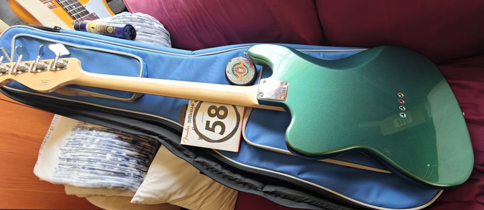 Fender Squier Paranormal Rascal Bass MUY MEJORADO