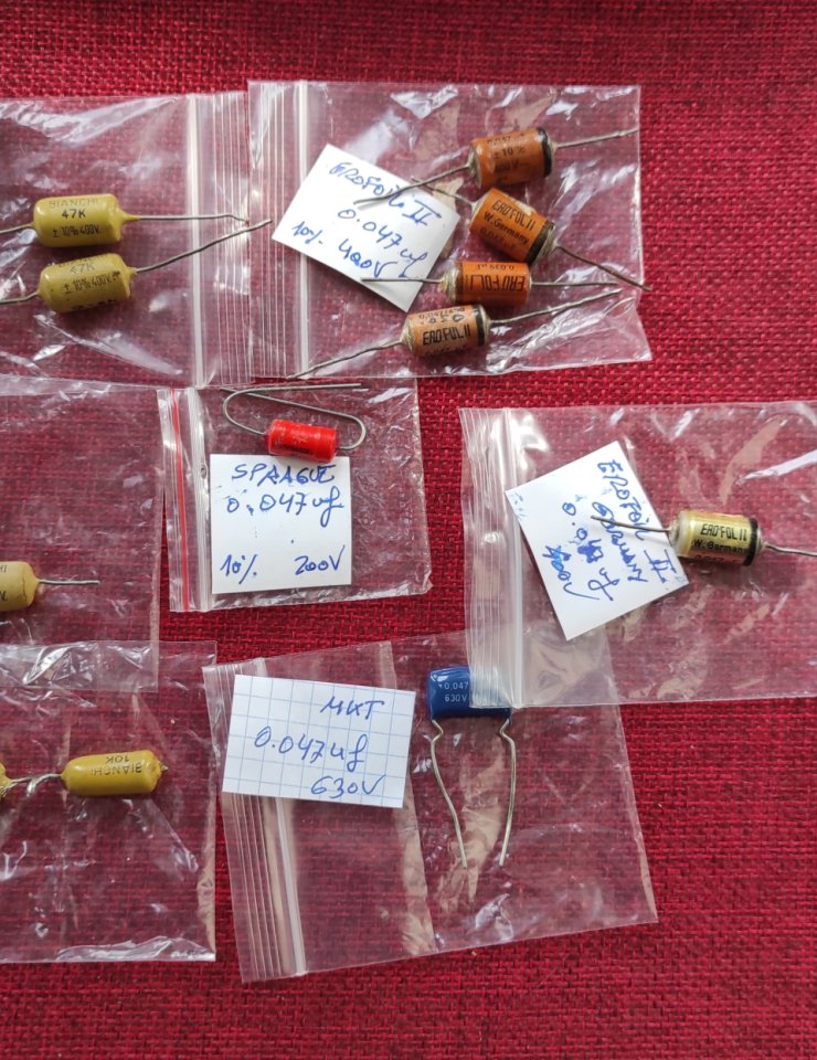 Condensadores de calidad para todos los públicos de segunda mano · Foto 8 de 9 · A Coruña · 3 €