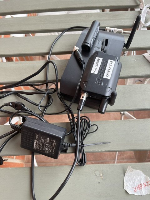 Sistema inalámbrico SHURE GLXD14 de segunda mano · Foto 2 de 4 · Bizkaia · 275 €