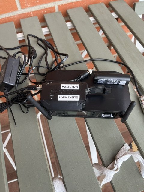 Sistema inalámbrico SHURE GLXD14 de segunda mano · Foto 3 de 4 · Bizkaia · 275 €