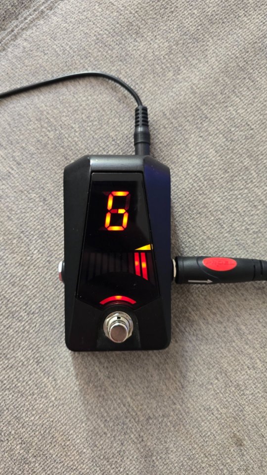 Pedal Afinador Korg Pitchblack Advance de segunda mano · Foto 1 de 3 · Madrid · 48 €