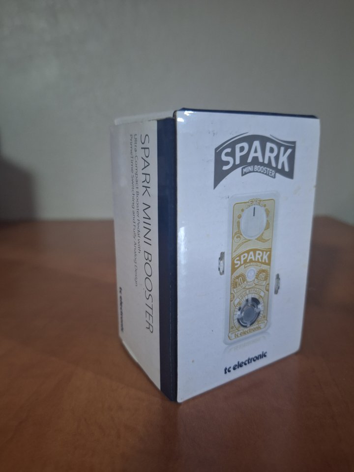 Pedal booster para guitarra TC Electronic Spark Mini Booster de segunda mano · Foto 3 de 4 · Granada · 20 €
