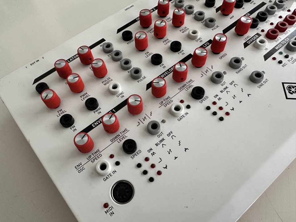 Sintetizador KILPATRIC PHENOL