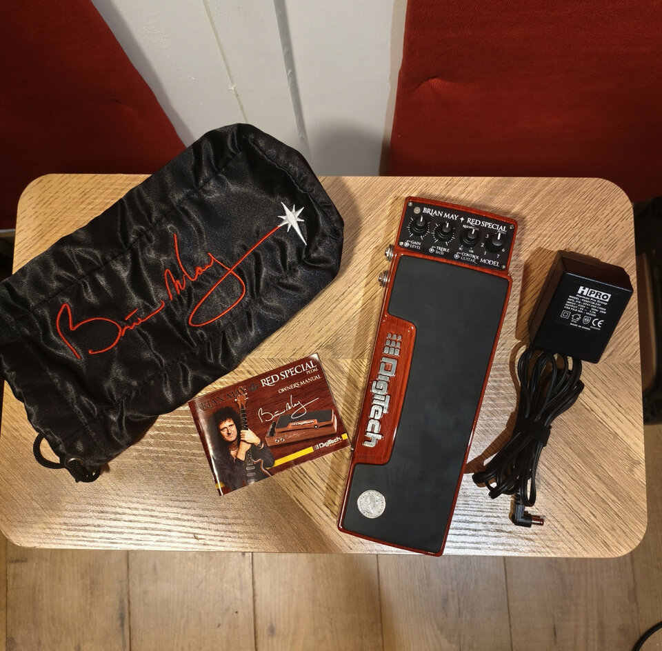 Digitech Brian May - Red Special - Edicion Limitada
