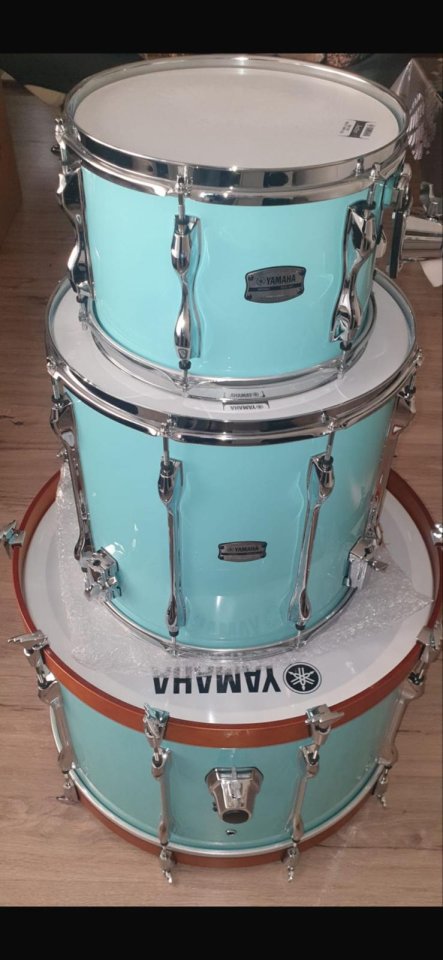 ** Yamaha Recording Custom**