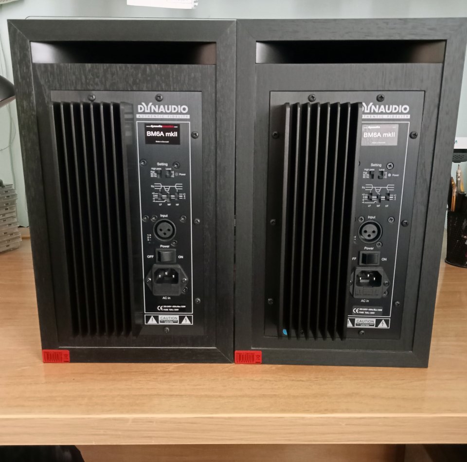 Dynaudio BM6A MKII Impecables de segunda mano · Foto 3 de 5 · Barcelona · 600 €