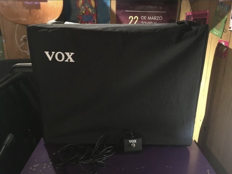 Vox TB35C2 de segunda mano · Foto 6 de 6 · Sevilla · 420 €