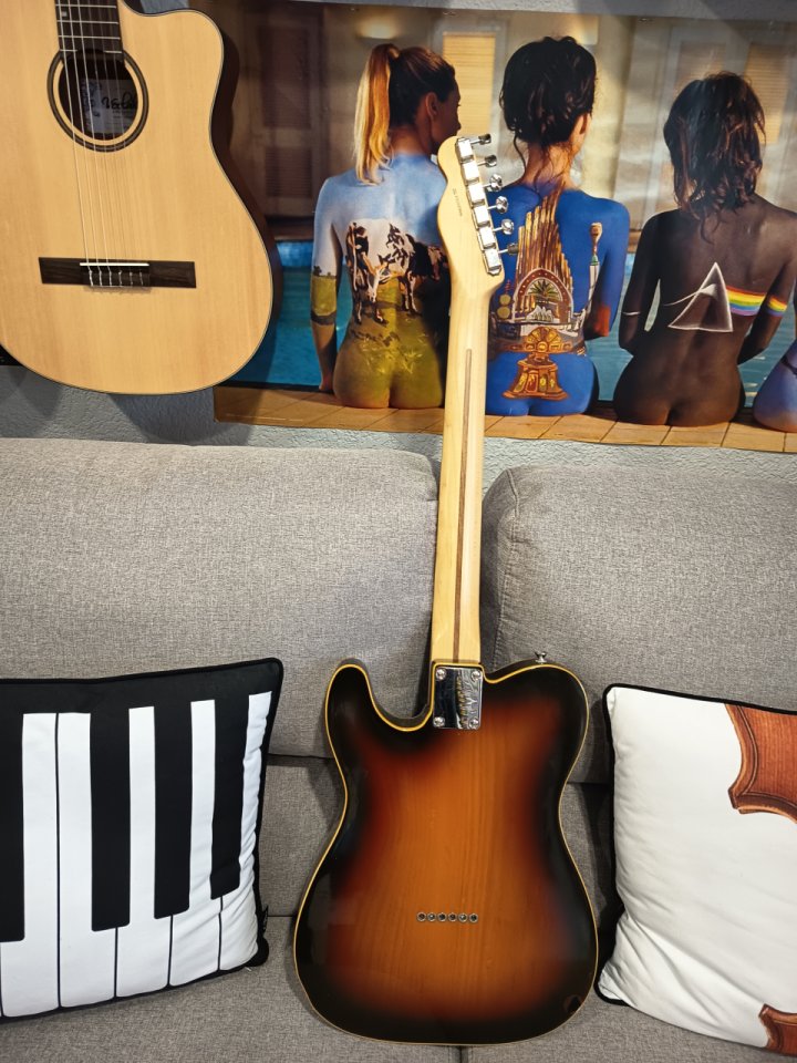 Tele (American - Japanese)