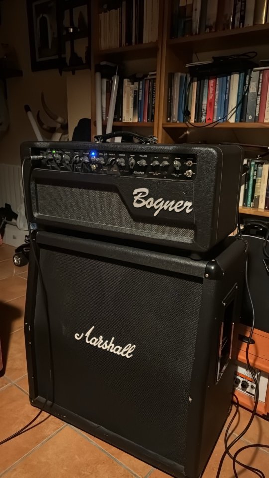 Marshall AVT412 – Pantalla 4×12 – 200€