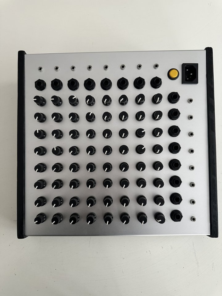 Matrix Mixer CUSTOM 8x8 audio + eurorack