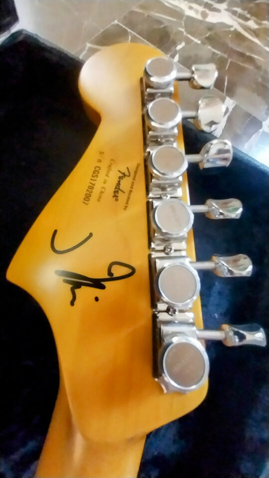 Squier J Mascis 2017 CAMBIO