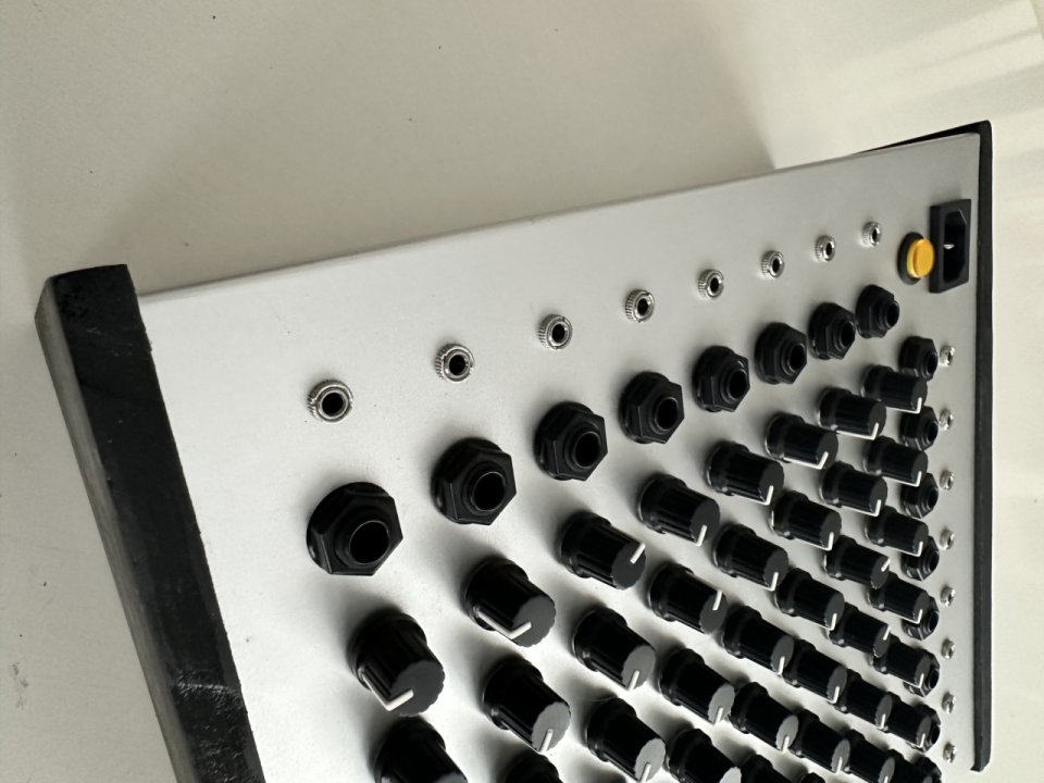 Matrix Mixer CUSTOM 8x8 audio + eurorack