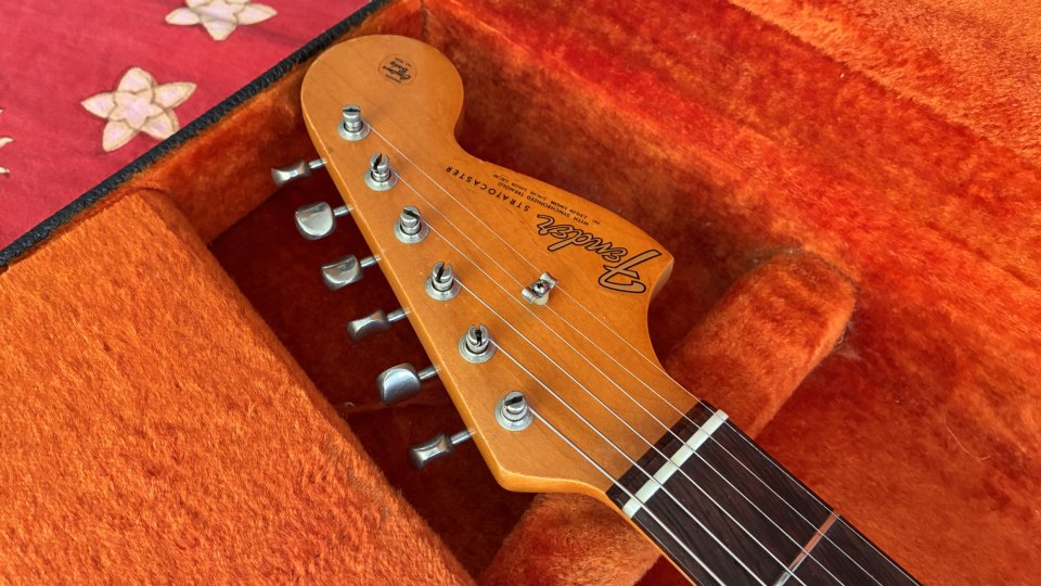 Fender Stratocaster 1965/66 de segunda mano · Foto 3 de 10 · Barcelona · 16000 €