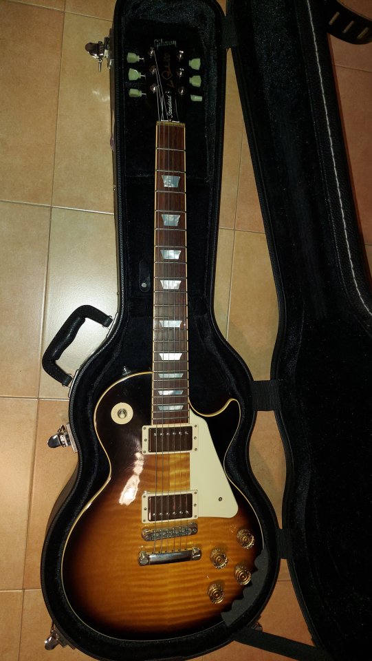 Gibson classic