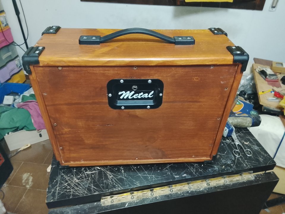 Pantalla 1x10 madera de Abeto 49x36x21