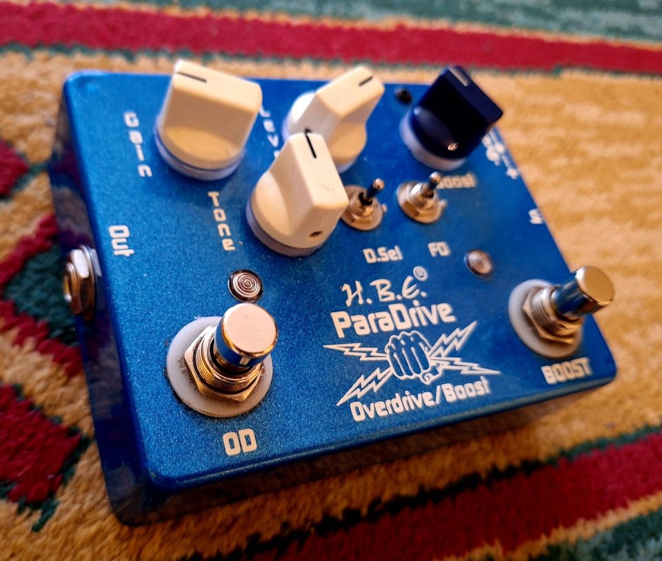 Pedal Overdrive Boost H.B.E. PARADRIVE de segunda mano · Foto 1 de 5 · Madrid · 110 €