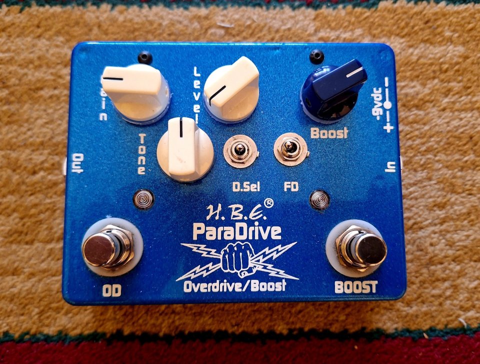 Pedal Overdrive Boost H.B.E. PARADRIVE de segunda mano · Foto 2 de 5 · Madrid · 110 €