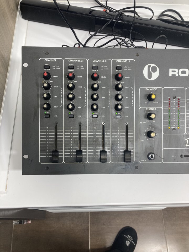 Mesa de mezclas Rodec bx9