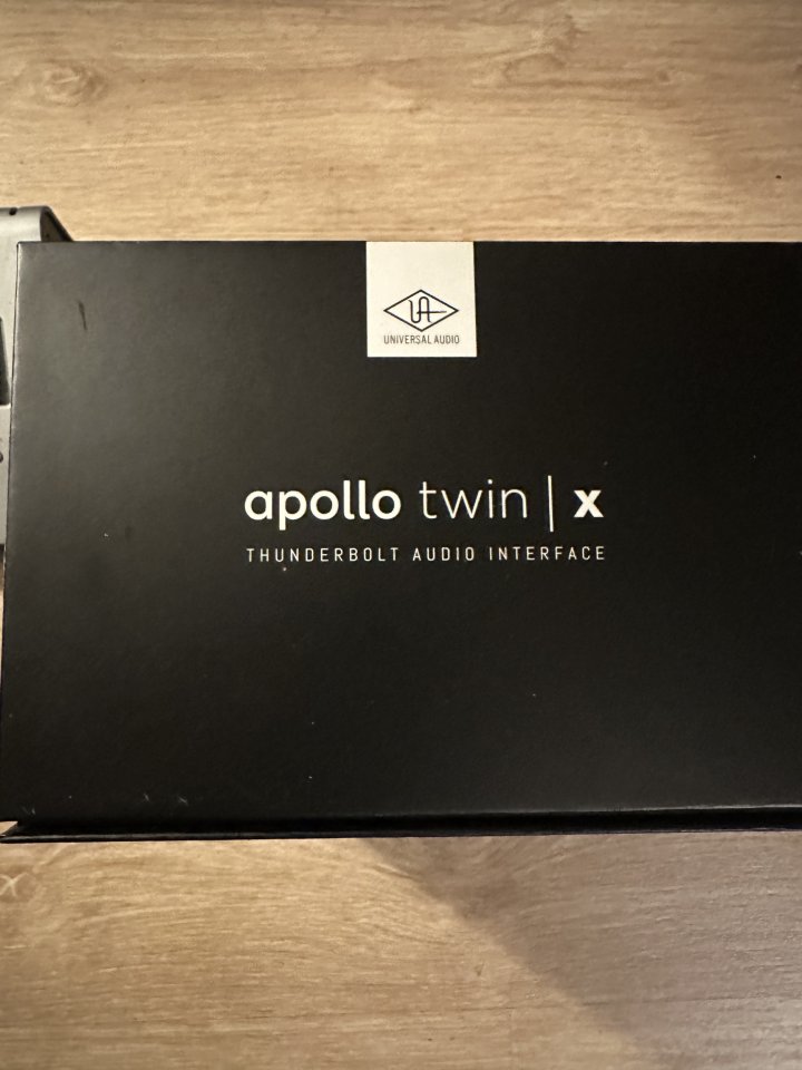 Apollo Twin X DUO Gen (2025) en garantia.
