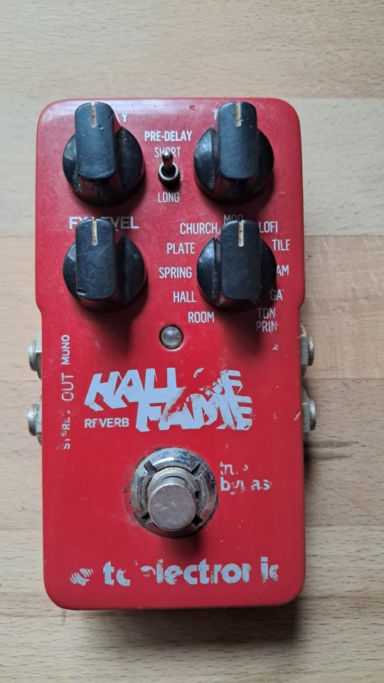 Reverb TC Electronic Hall of Fame de segunda mano · Foto 1 de 4 · Málaga · 70 €