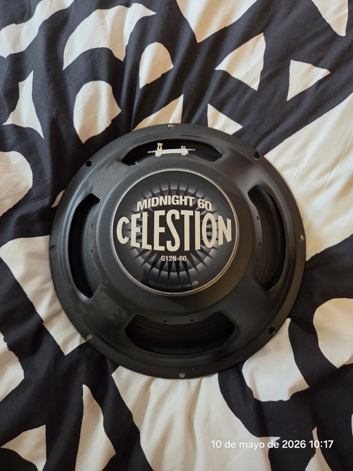Altavoz Cono Celestion Midnight 60 G12N-60 de segunda mano · Foto 1 de 3 · Granada · 50 €