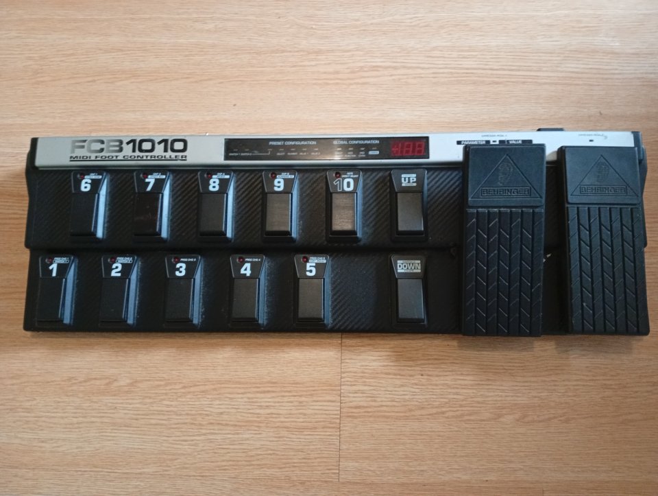 Behringer fcb 1010(reparar)