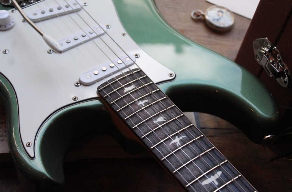 PRS Silver Sky USA Orion Green – John Mayer Signature – Excelente estado