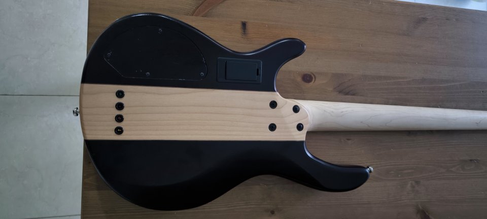 Vendo Cort C4 Plus ZBMH de segunda mano · Foto 4 de 8 · Zaragoza · 425 €