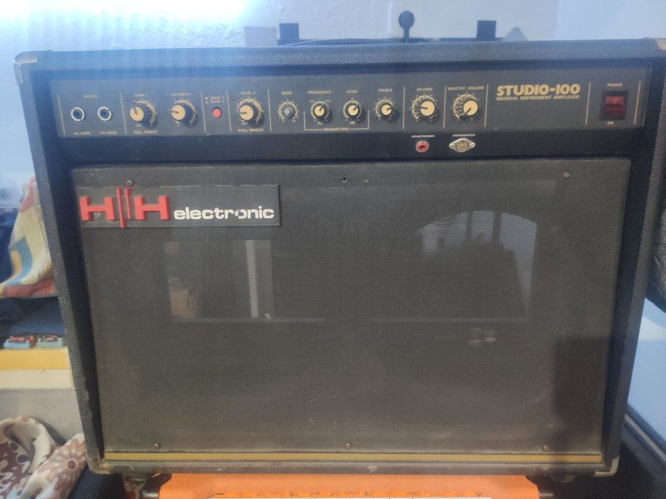 Amplificador HH Electronic años 70