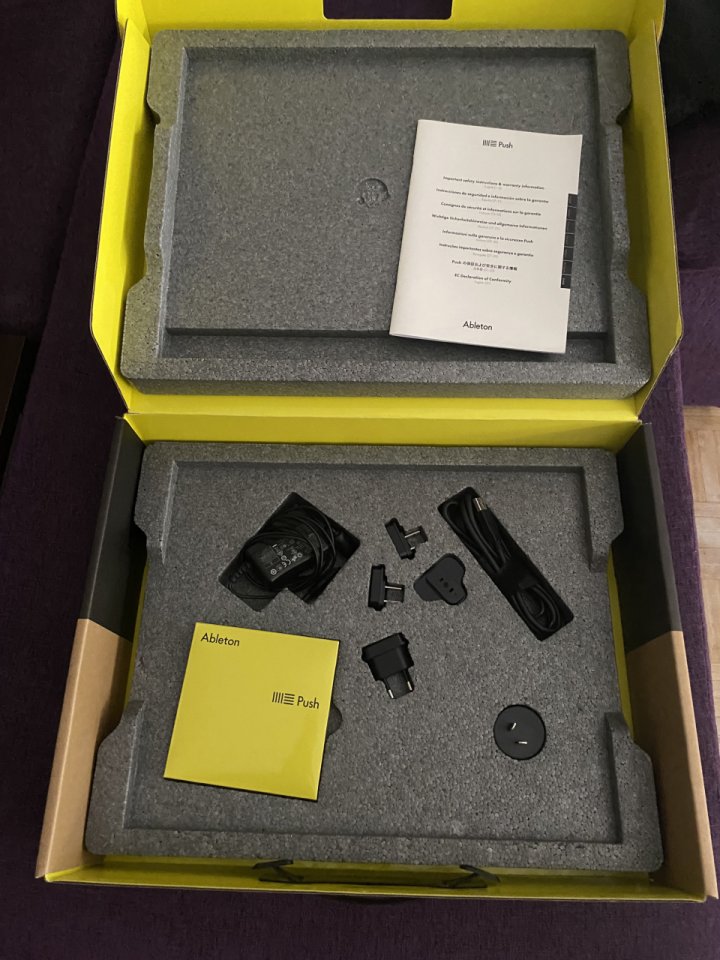 Ableton push 2 prácticamente nuevo de segunda mano · Foto 3 de 4 · Madrid · 450 €